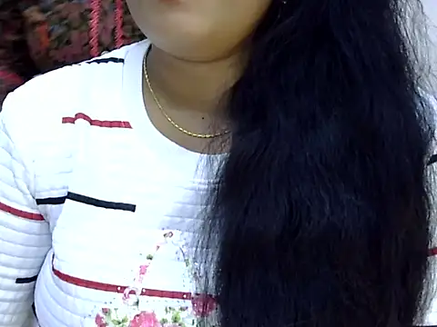 Snapshot of Muskan_Jha chatting on May 16, 2026, 12:59 pm Muskan Jha online show from May 16, 2026, 12:59 pm