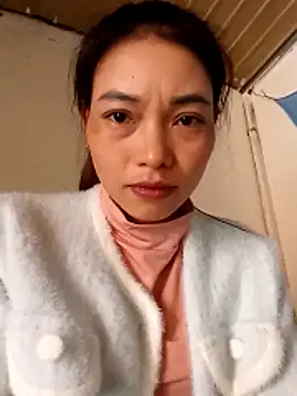 Snapshot of _Su-Su_ chatting on November 19, 2025, 7:08 am Su-Su online show from November 19, 2025, 7:08 am