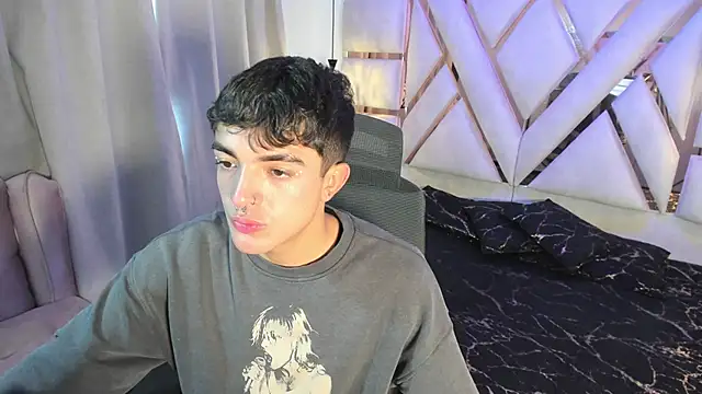 Snapshot of sayronvg chatting on November 20, 2025, 11:54 am sayronvg online show from November 20, 2025, 11:54 am