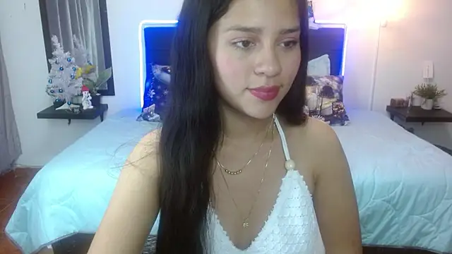 emilia rose13 online show from November 26, 2025, 3:40 am