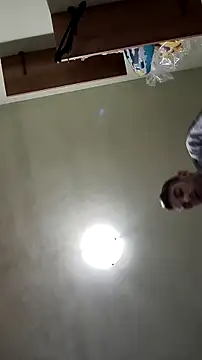 dany310799 online show from December 1, 2025, 11:15 am