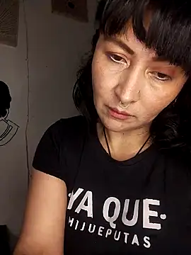 Snapshot of LILITH_LIBELULA chatting on April 23, 2026, 2:13 am LILITH LIBELULA online show from April 23, 2026, 2:13 am