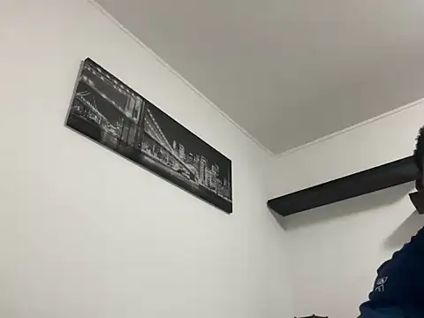 Doudou9371 online show from November 15, 2025, 10:48 pm