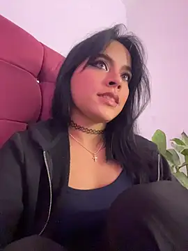 Snapshot of Sophie_wyld chatting on November 20, 2025, 2:23 am Sophie wyld online show from November 20, 2025, 2:23 am