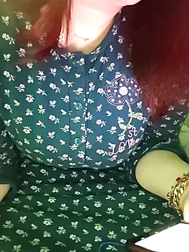 Virginass2000 online show from November 28, 2025, 8:55 pm