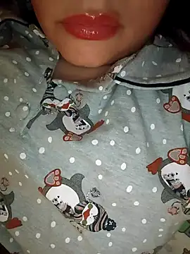 Virginass2000 online show from December 5, 2025, 1:14 am