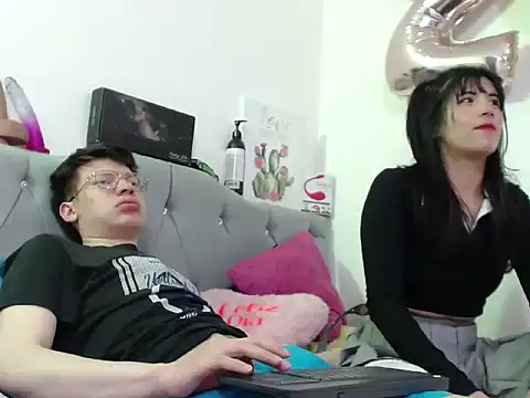 Snapshot of NAOMI-SENSUAL chatting on November 25, 2025, 2:55 am NAOMI-SENSUAL online show from November 25, 2025, 2:55 am