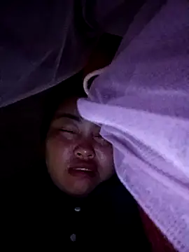 Rose-rose1234 online show from November 18, 2025, 8:41 am