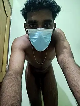 Snapshot of Yournextdoorboy chatting on November 20, 2025, 4:29 pm Yournextdoorboy online show from November 20, 2025, 4:29 pm