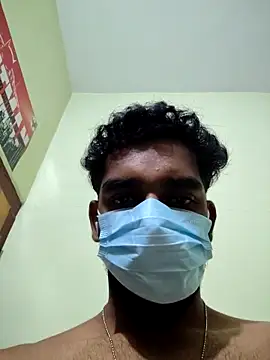 Snapshot of Yournextdoorboy chatting on November 24, 2025, 5:01 pm Yournextdoorboy online show from November 24, 2025, 5:01 pm