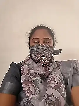 Snapshot of Tamil_devagi chatting on November 18, 2025, 8:19 am Tamil devagi online show from November 18, 2025, 8:19 am