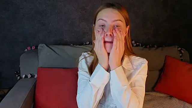 Diana Brooks online show from December 18, 2025, 1:22 am