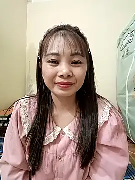 Moon-night222 online show from January 7, 2026, 12:29 pm