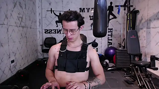 Snapshot of Brandon_starkk chatting on November 24, 2025, 11:54 am Brandon starkk online show from November 24, 2025, 11:54 am