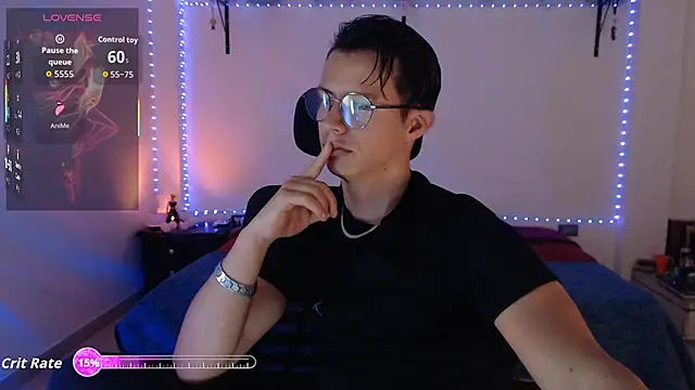 Snapshot of Brandon_starkk chatting on July 24, 2026, 10:08 pm Brandon starkk online show from July 24, 2026, 10:08 pm