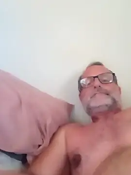 nard53 online show from April 4, 2026, 10:13 am