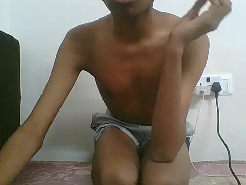 akshr1099 online show from November 27, 2025, 8:33 pm