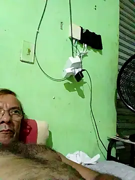 Snapshot of federalps chatting on April 8, 2026, 2:11 am federalps online show from April 8, 2026, 2:11 am