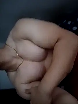 andrdosfn online show from March 30, 2026, 11:50 pm