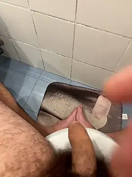 Snapshot of marc8876 chatting on November 29, 2025, 9:07 pm marc8876 online show from November 29, 2025, 9:07 pm