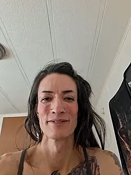 MaitressePomme3 online show from December 20, 2025, 1:07 pm