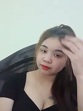 Queen-hot111 online show from November 26, 2025, 1:56 pm