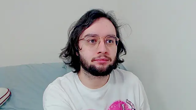 eren jaeger2000 online show from January 15, 2026, 2:27 am