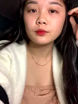 Baa-bee22 online show from November 19, 2025, 6:52 pm