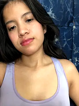 Snapshot of I-Am-Vilu chatting on November 30, 2025, 5:44 am I-Am-Vilu online show from November 30, 2025, 5:44 am