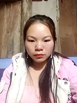 yu-zhen online show from December 13, 2025, 8:47 pm