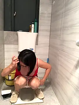 Yes-Baby-A online show from November 30, 2025, 12:53 pm