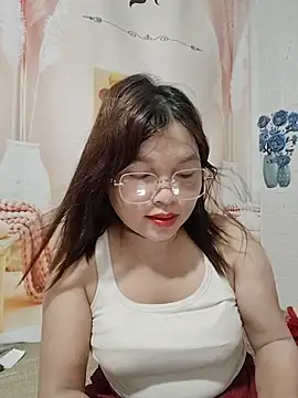 Snapshot of Cover-baa chatting on June 27, 2026, 9:20 pm Cover-baa online show from June 27, 2026, 9:20 pm