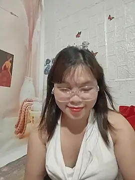 Snapshot of Cover-baa chatting on July 17, 2026, 8:03 pm Cover-baa online show from July 17, 2026, 8:03 pm