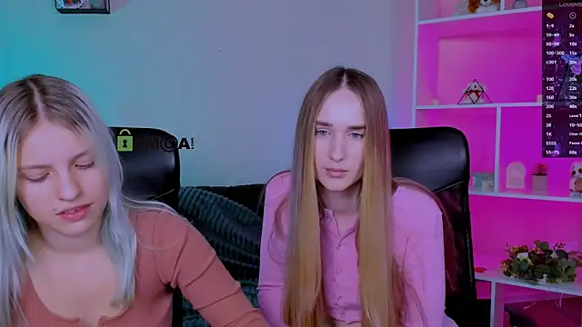 Snapshot of _kellykitten_ chatting on November 20, 2025, 2:06 pm kellykitten online show from November 20, 2025, 2:06 pm