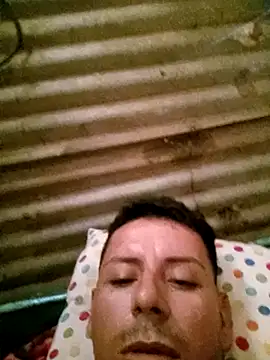 juunioreest online show from November 18, 2025, 12:42 pm