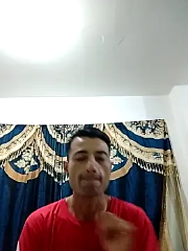 noah77  online show from November 19, 2025, 3:06 am