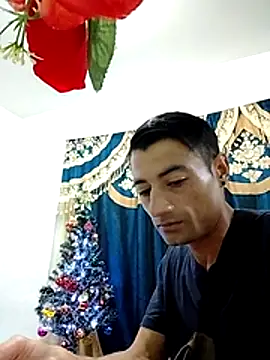 noah77  online show from November 29, 2025, 3:15 pm