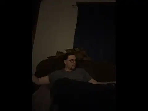 Snapshot of LucidLuca chatting on November 24, 2025, 11:15 pm LucidLuca online show from November 24, 2025, 11:15 pm