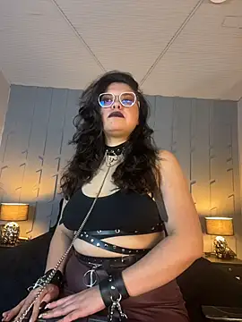 Snapshot of _DanyDaniels_ chatting on November 29, 2025, 3:31 am DanyDaniels online show from November 29, 2025, 3:31 am