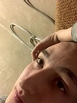 Snapshot of mishatop178 chatting on January 9, 2026, 7:04 pm mishatop178 online show from January 9, 2026, 7:04 pm