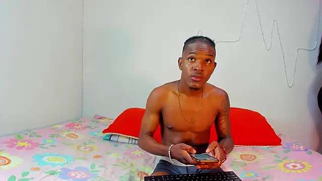Snapshot of demonychloe chatting on May 2, 2026, 1:49 pm demonychloe online show from May 2, 2026, 1:49 pm