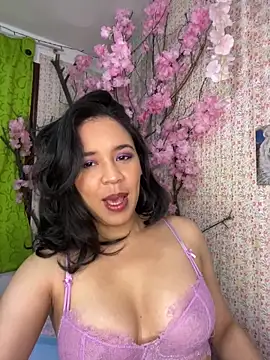 Esmerald 1111 online show from April 9, 2026, 10:09 am