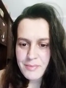 Liliakis online show from November 25, 2025, 8:09 pm