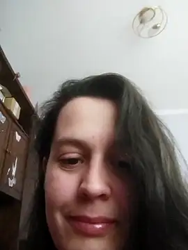 Liliakis online show from November 26, 2025, 9:43 am