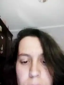 Liliakis online show from November 26, 2025, 9:49 pm