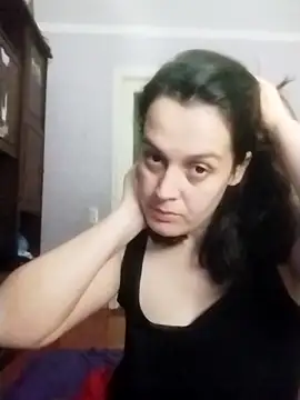 Liliakis online show from December 1, 2025, 8:36 pm