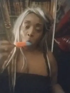 Snapshot of VenezuelaLuxeNoir chatting on June 29, 2026, 7:03 am VenezuelaLuxeNoir online show from June 29, 2026, 7:03 am