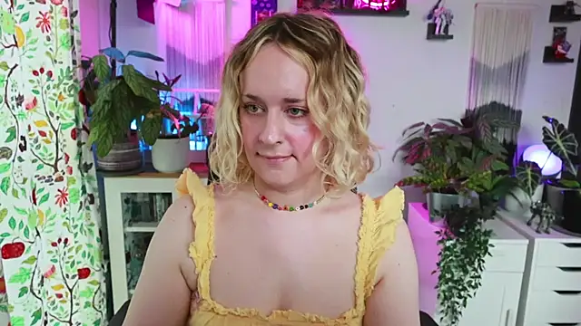 Snapshot of xzoeyryanx chatting on July 11, 2026, 7:16 pm xzoeyryanx online show from July 11, 2026, 7:16 pm