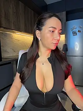 GlowMelissa online show from November 19, 2025, 10:59 am