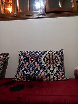 fati35flou online show from March 1, 2026, 8:33 pm